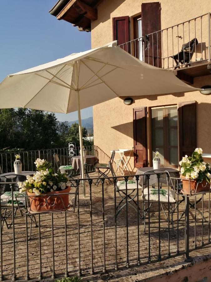 B&B Ronco Degli Ulivi Iseo Kültér fotó