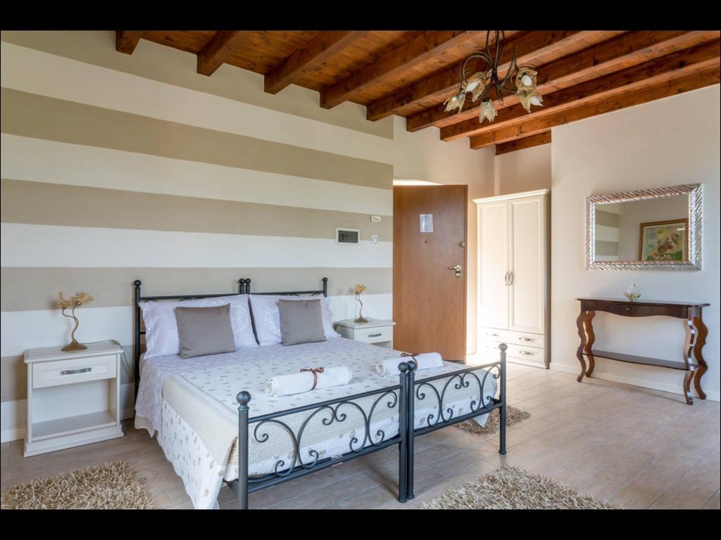 B&B Ronco Degli Ulivi Iseo Kültér fotó